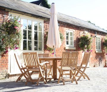 Gateleg Round Folding Dining Table 150cm