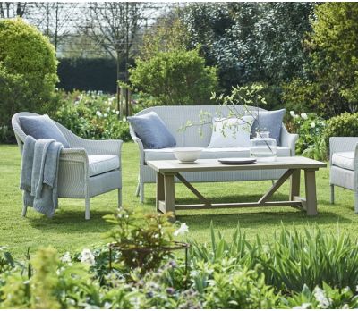 Neptune Chatto Sofa (OUTLET)